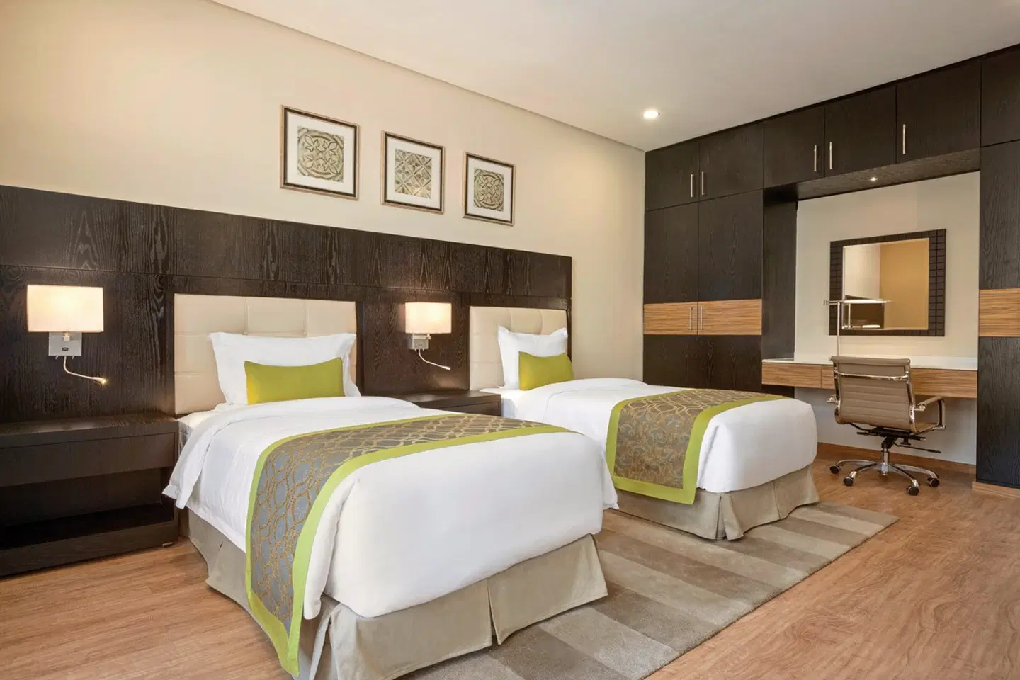 Wyndham Garden Manama ROOM_EXAMPLE