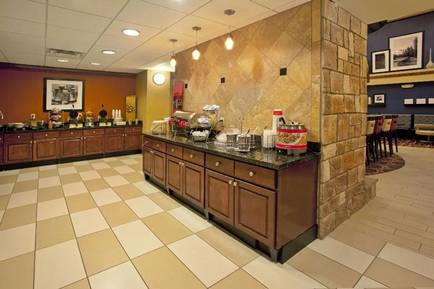 Hampton Inn & Suites Nashville Smyrna Restaurant