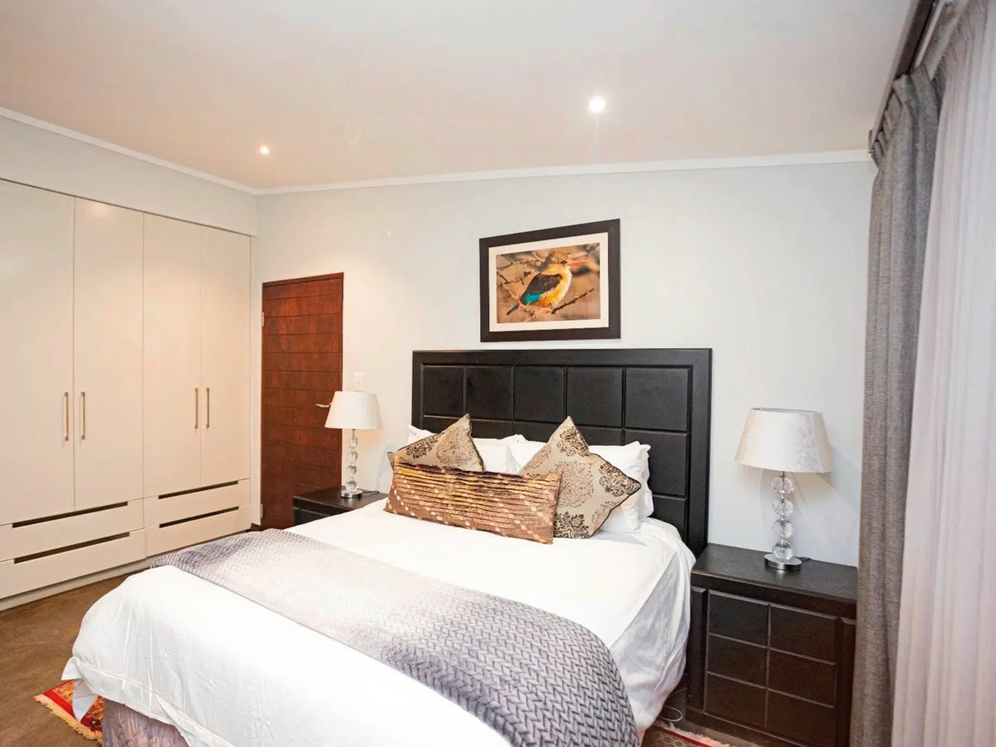 Angels View ROOM_EXAMPLE