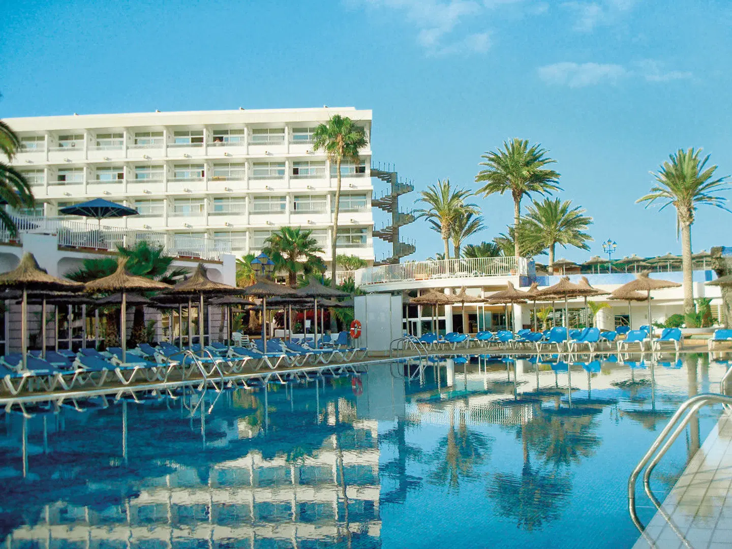 VIK Hotel San Antonio OUTDOOR_POOL