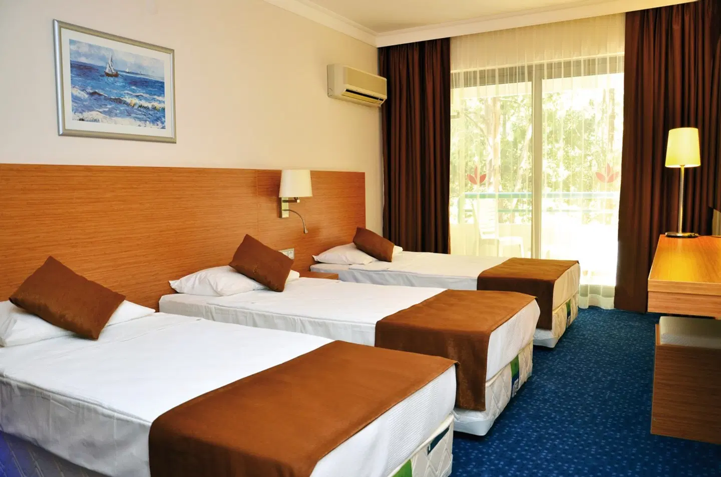 Grand Efe ROOM_EXAMPLE