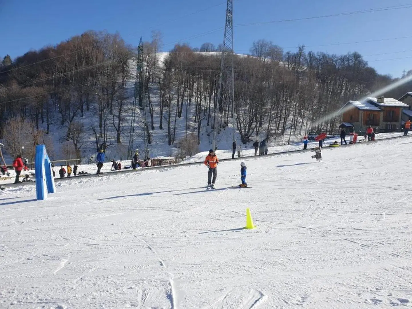 Skilift SPORTS_AND_LEISURE