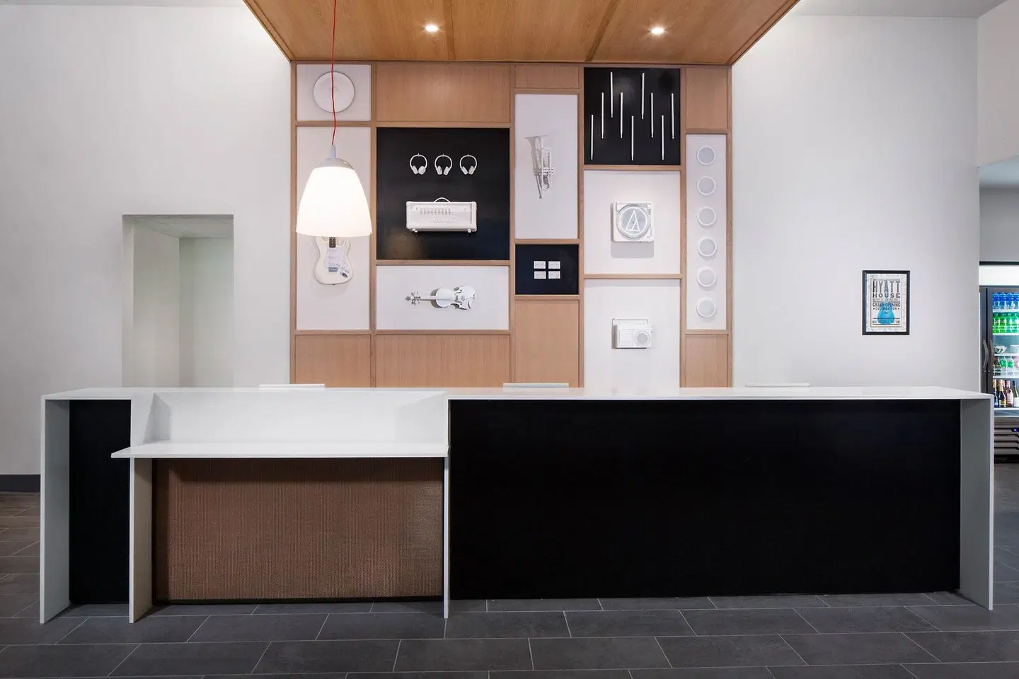 Hyatt House Nashville at Vanderbilt LOUNGE_LOBBY