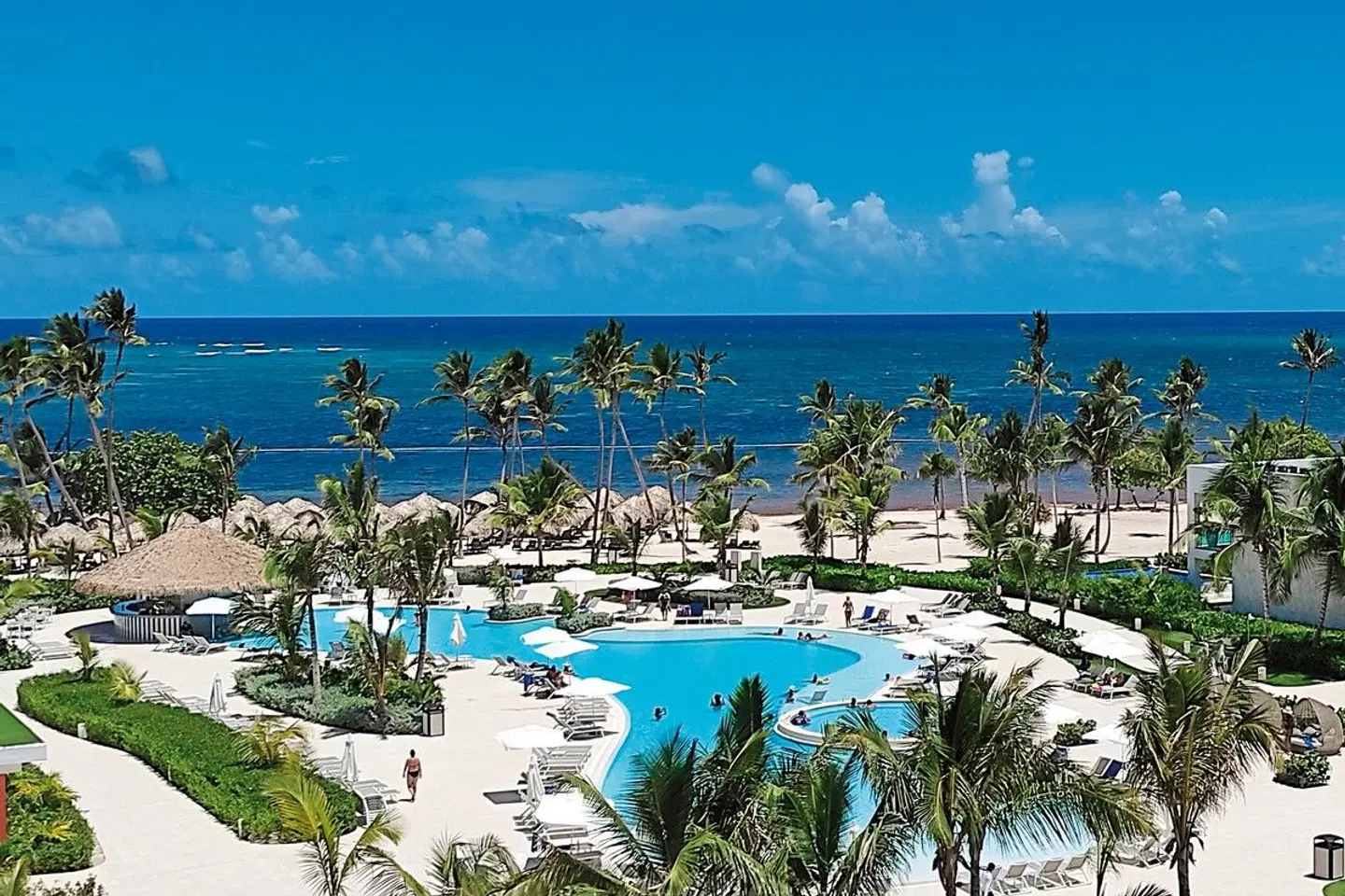 Serenade Punta Cana Beach & Spa Resort OUTDOOR_POOL