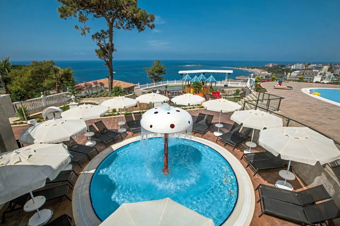 LITORE Resort Hotel & Spa OUTDOOR_POOL