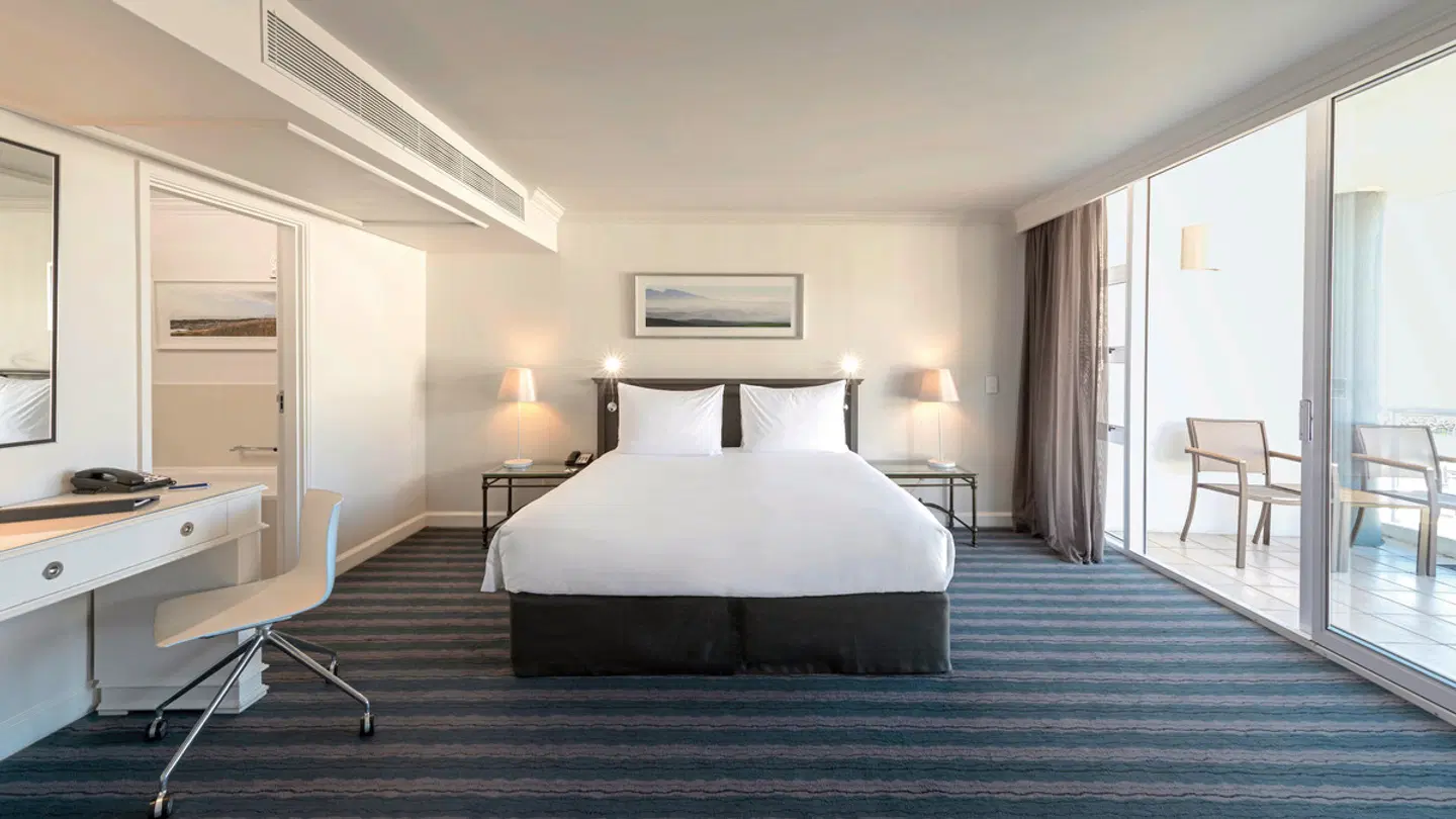 Radisson Collection Hotel Waterfront ROOM_EXAMPLE