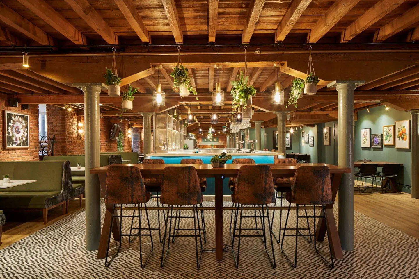 Marriott Victoria & Albert Bar