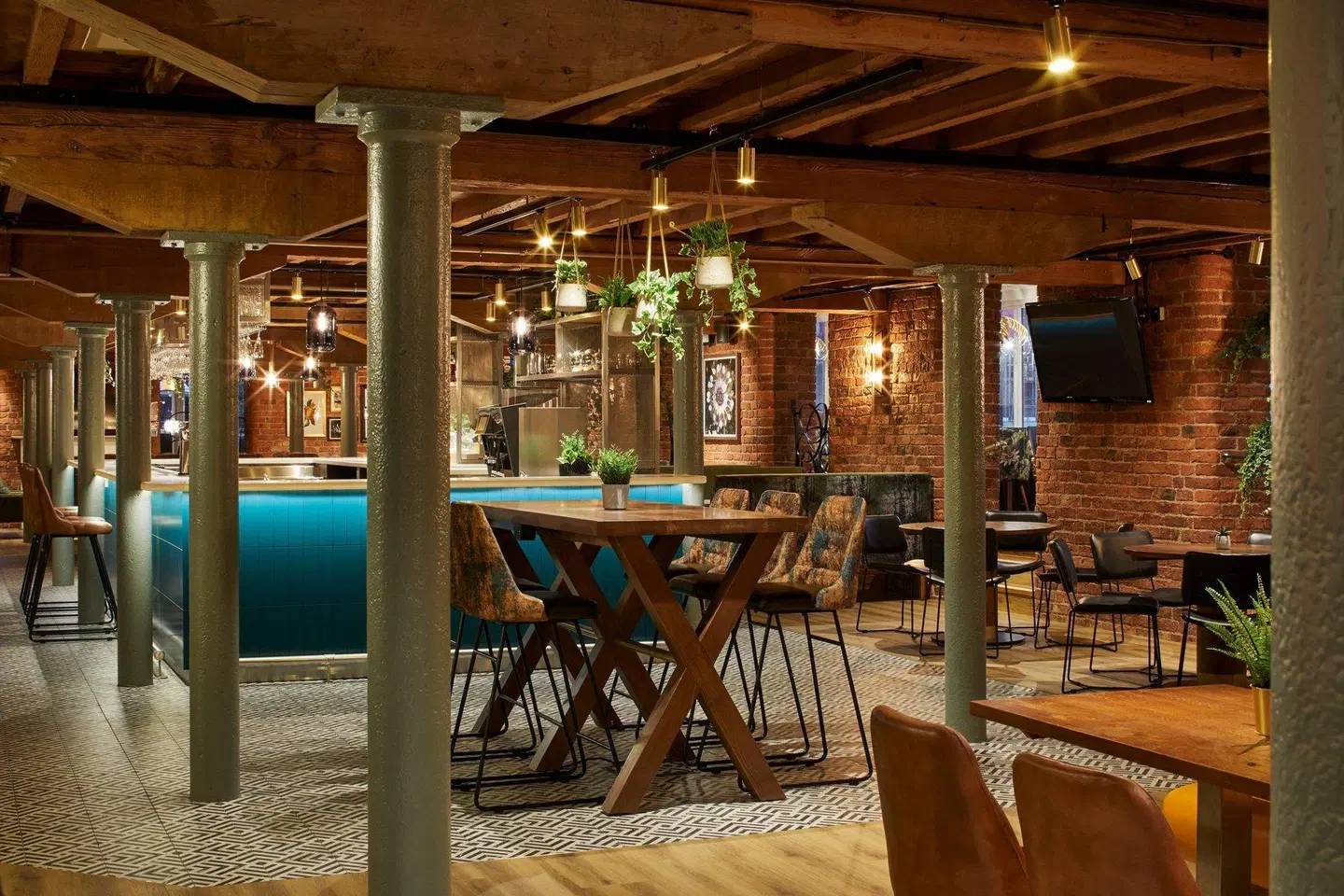 Marriott Victoria & Albert Bar