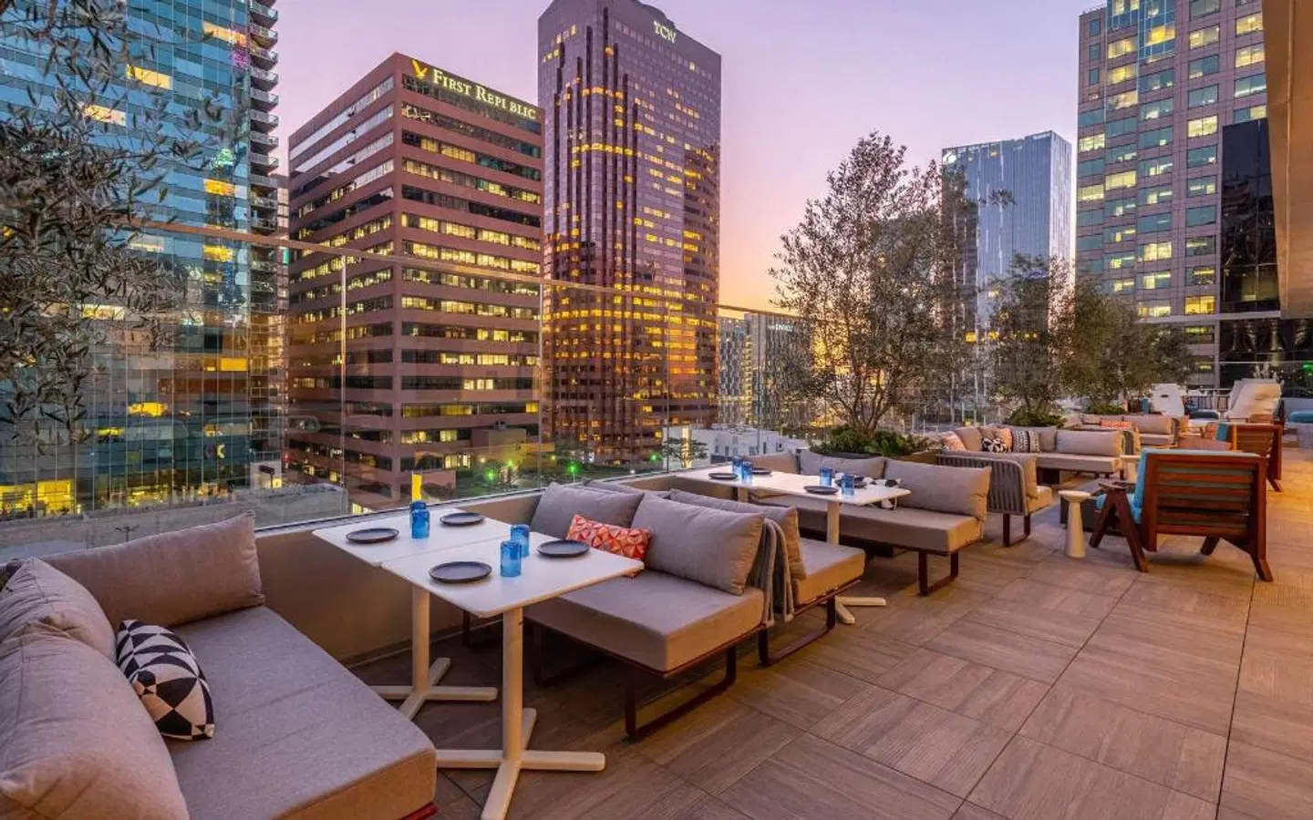 The Wayfarer Downtown LA Terrasse
