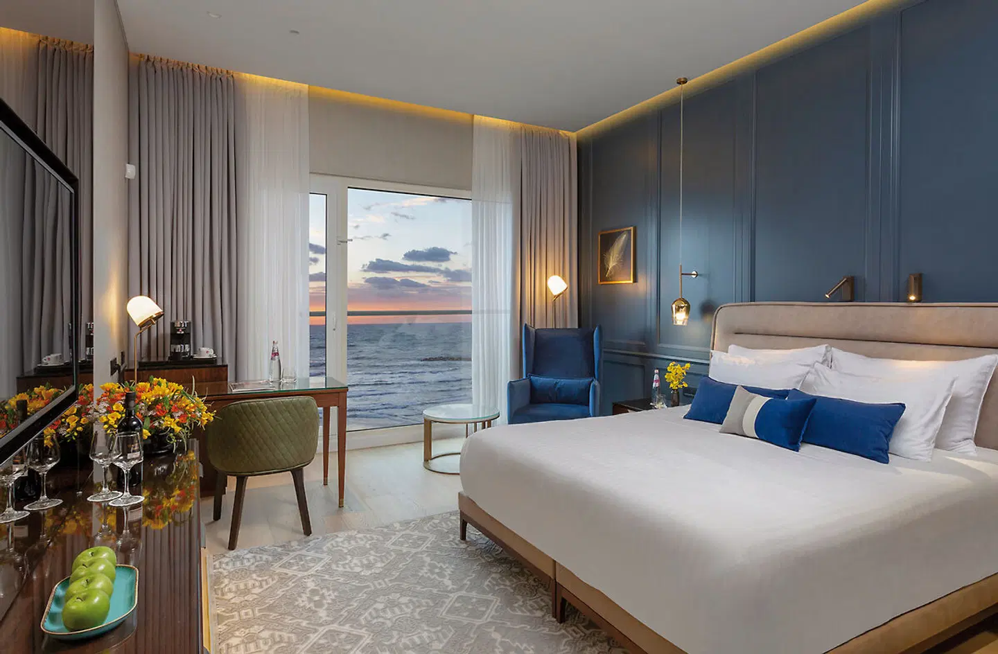 Crowne Plaza Tel Aviv Beach ROOM_EXAMPLE