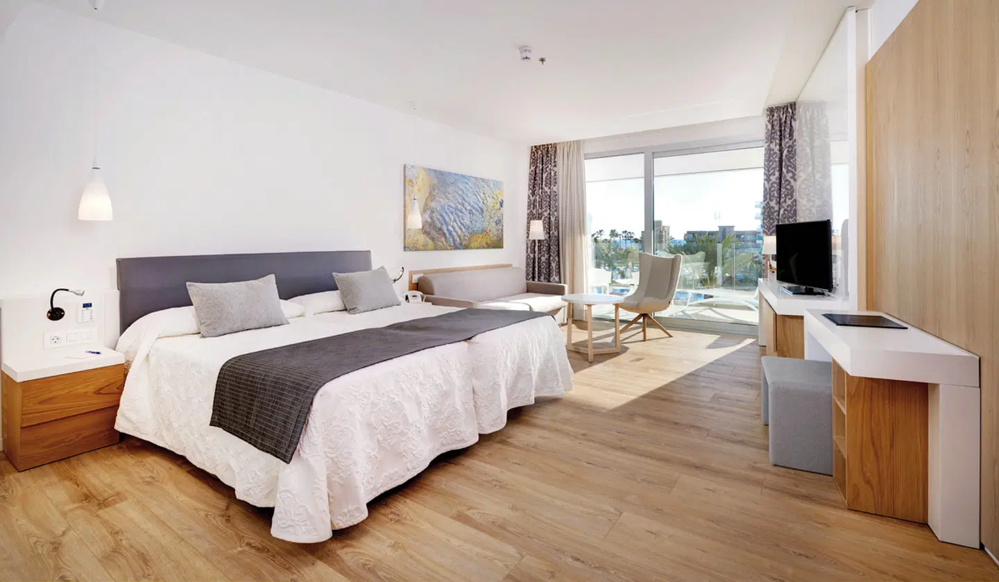 Hipotels Playa de Palma Palace ROOM_EXAMPLE