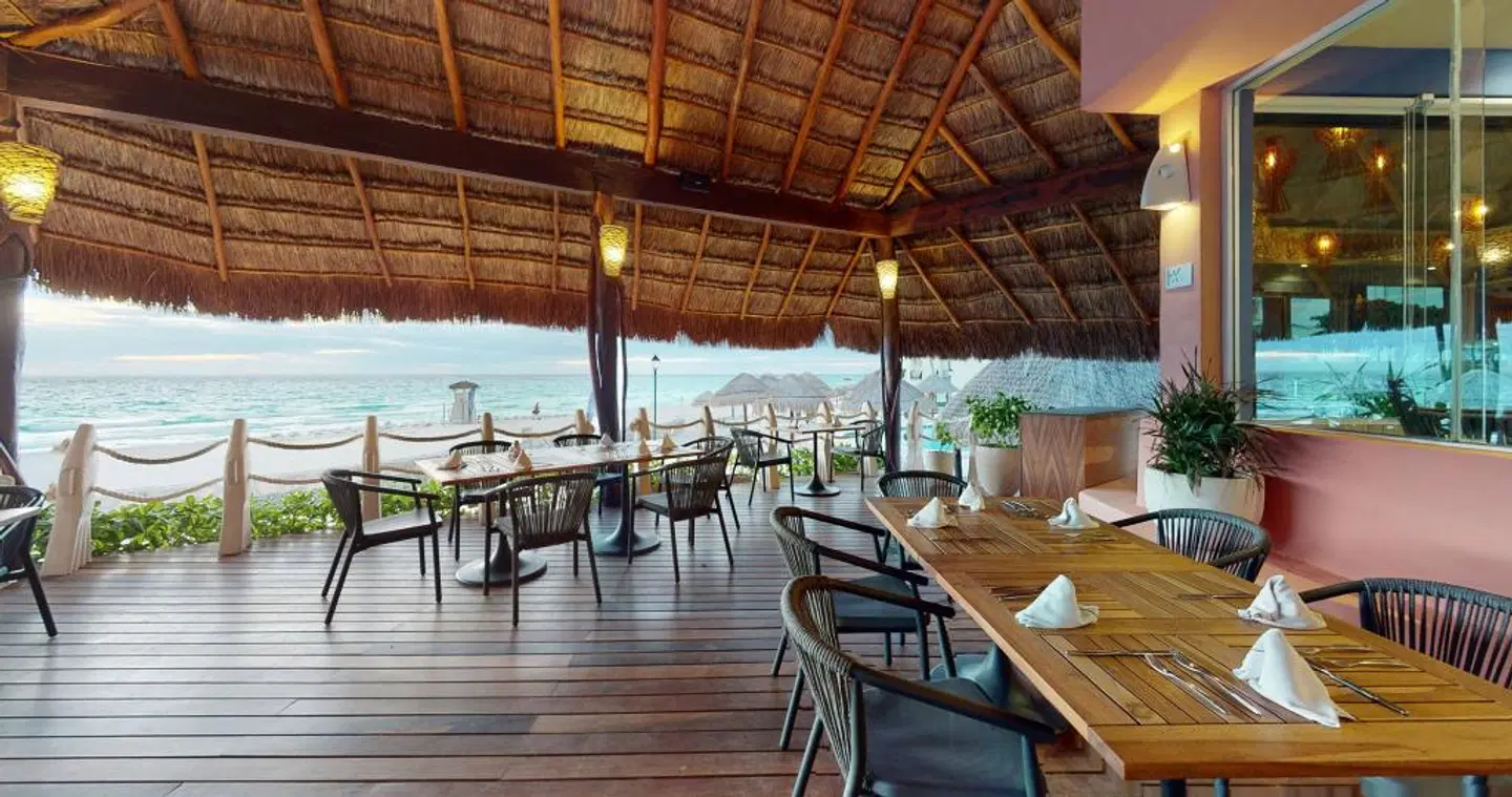 Grand Park Royal Cancún Restaurant