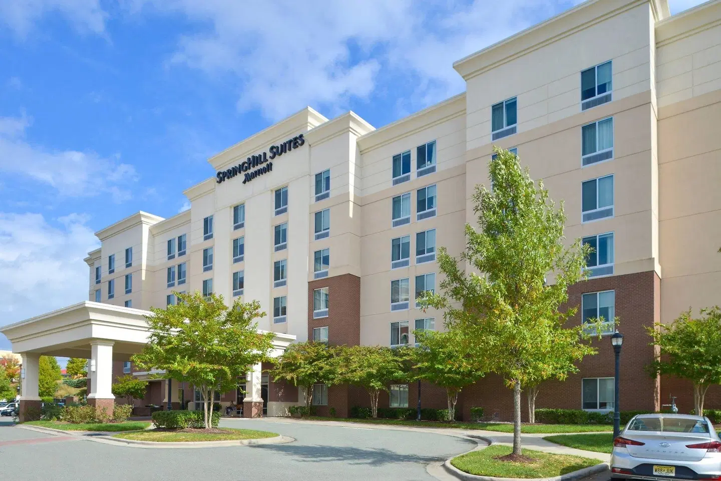 SpringHill Suites by Marriott Durham Chapel Hill EXTERIOR