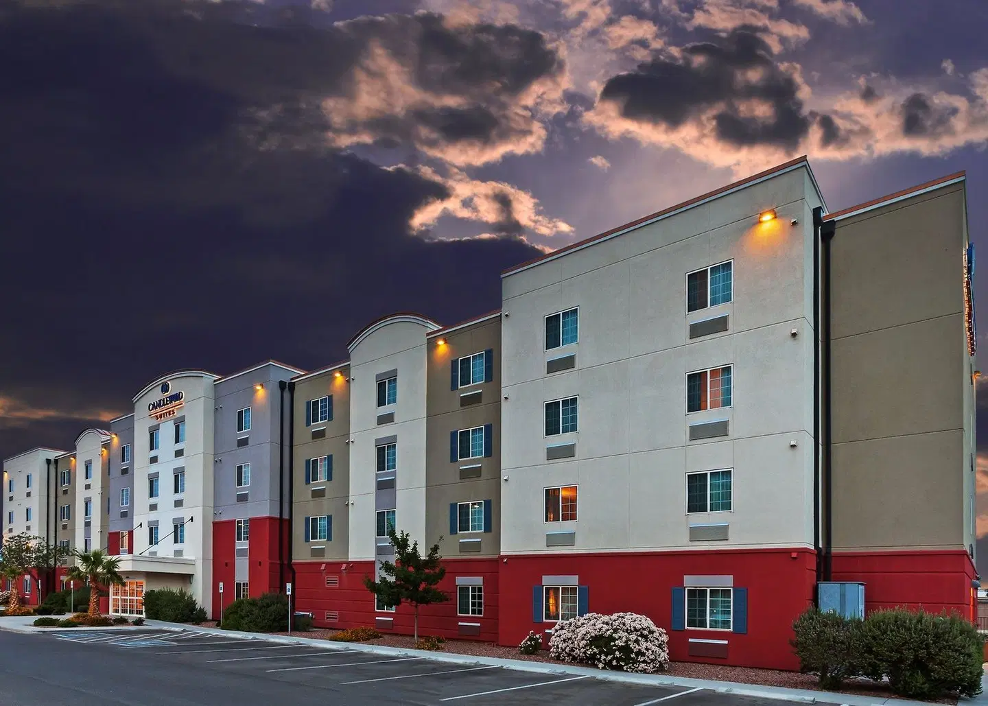 Candlewood Suites El Paso EXTERIOR