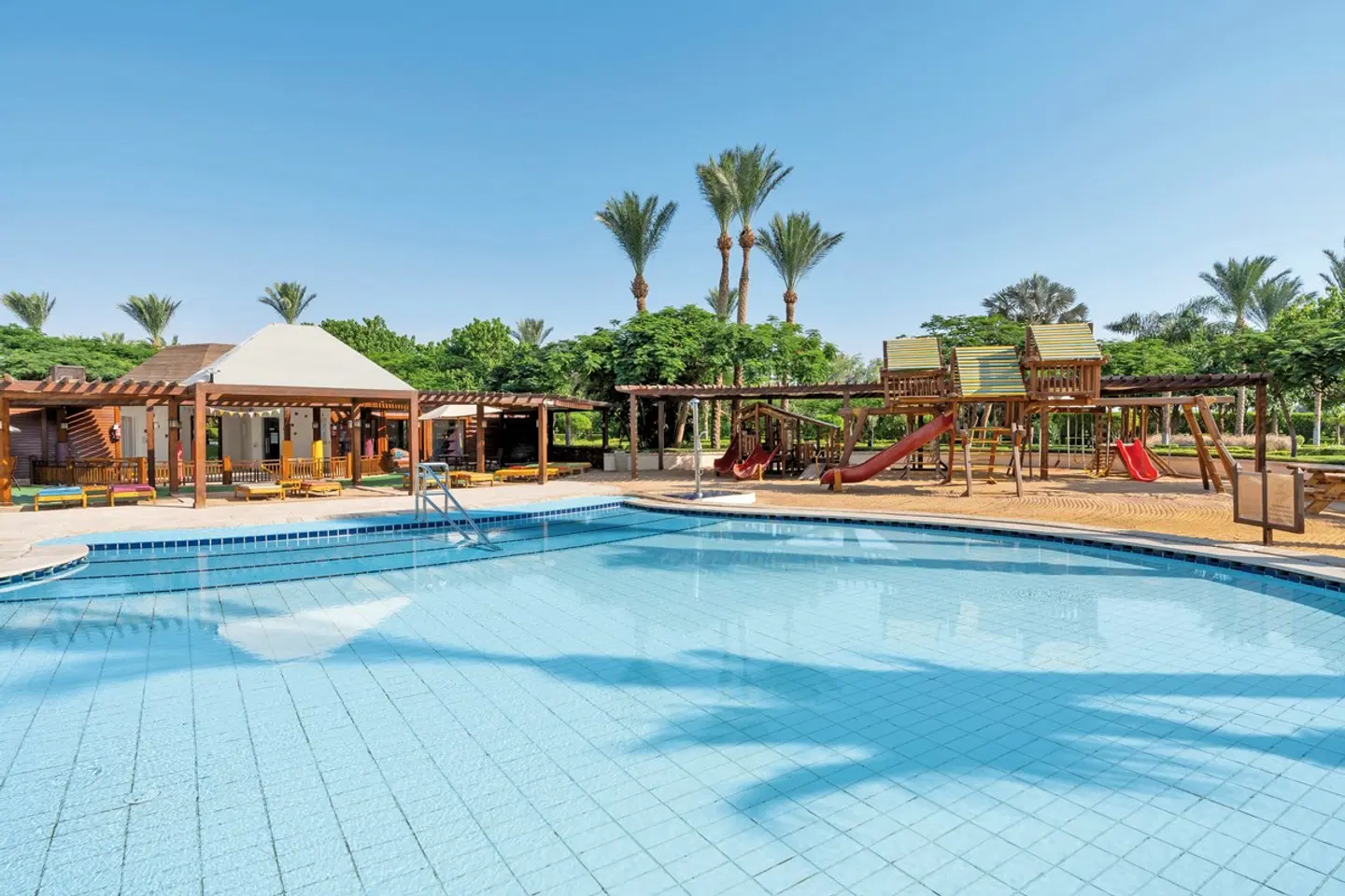Steigenberger ALDAU Beach Hotel OUTDOOR_POOL