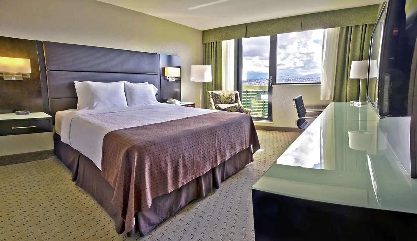 Holiday Inn Vancouver Centre Broadway ROOM_EXAMPLE