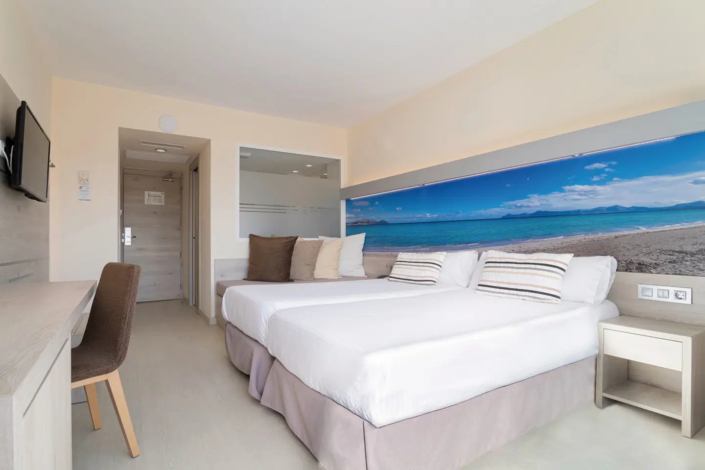 Globales Janeiro ROOM_EXAMPLE