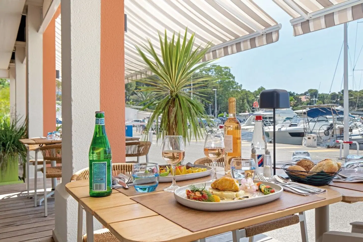 Best Western Plus Hôtel La Marina Terrasse