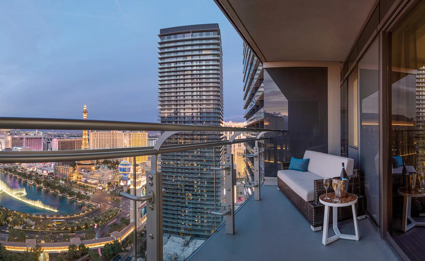 The Cosmopolitan of Las Vegas EXTERIOR