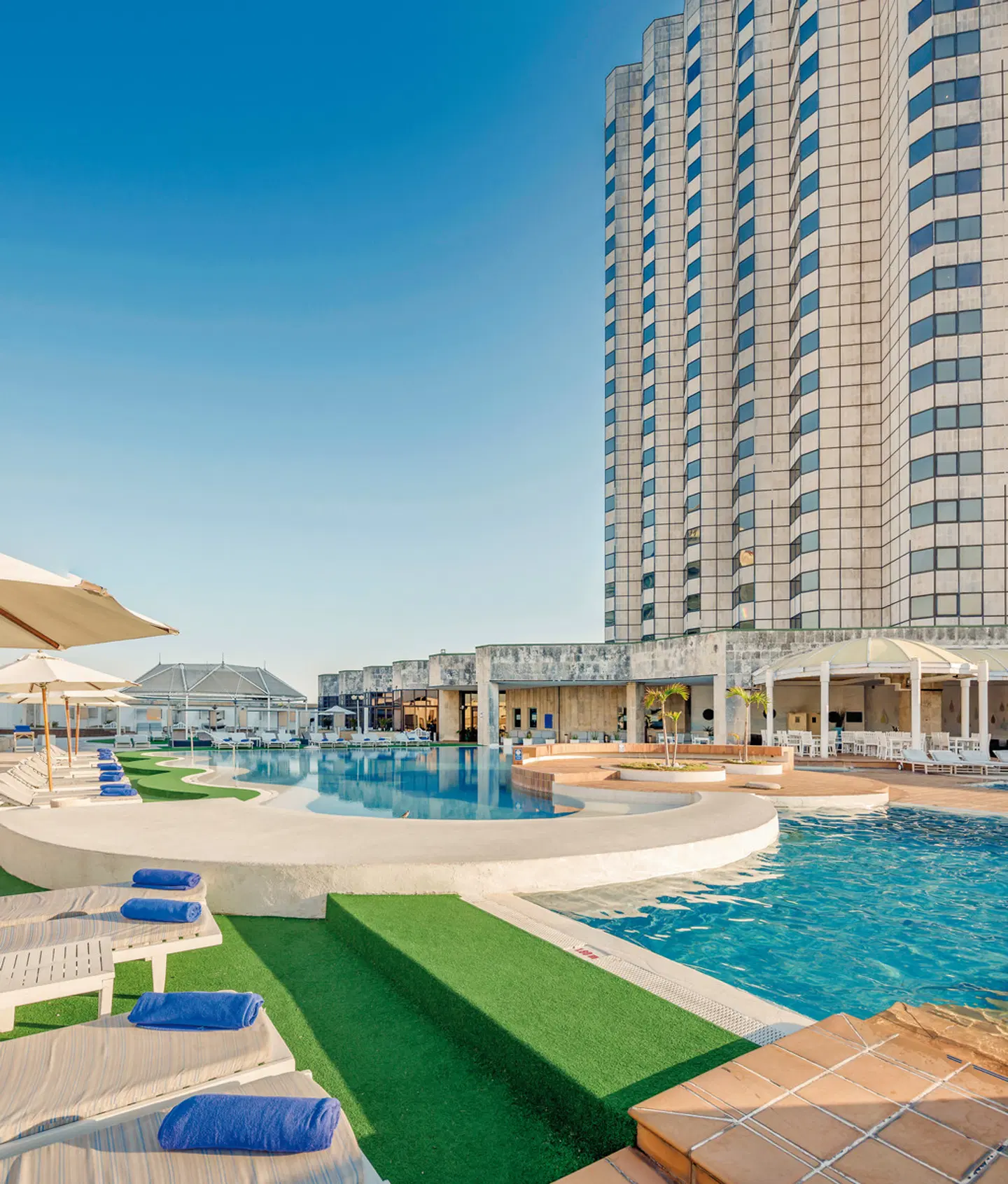 Meliá Cohiba OUTDOOR_POOL