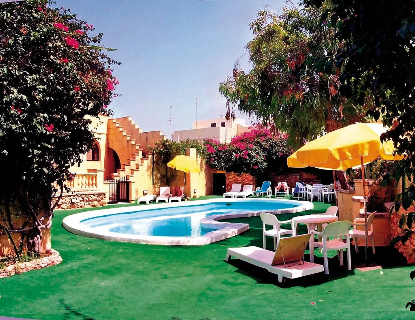 Cornucopia Hotel OUTDOOR_POOL