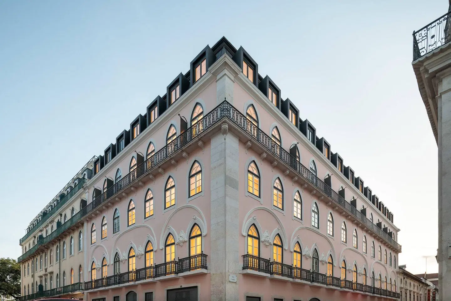 The Ivens, Autograph Collection EXTERIOR