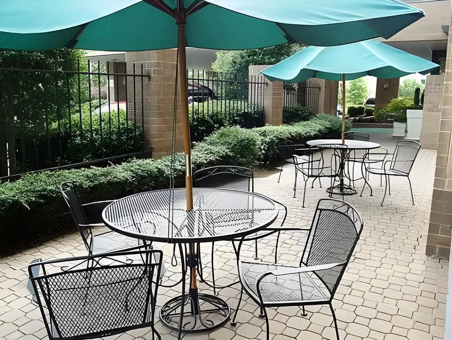 Holiday Inn Charlotte University Terrasse