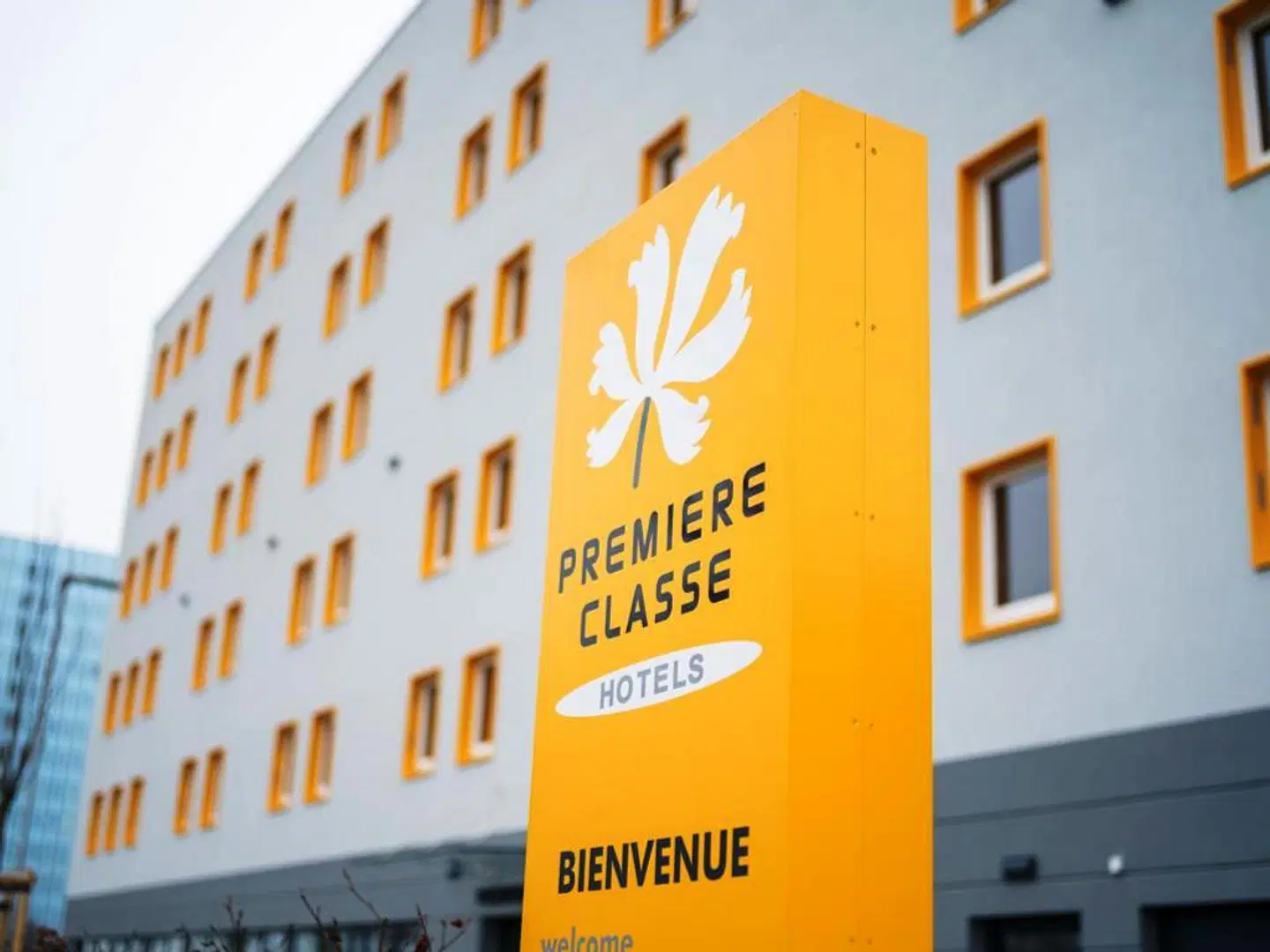 B&B Hotel Frankfurt-Airport EXTERIOR