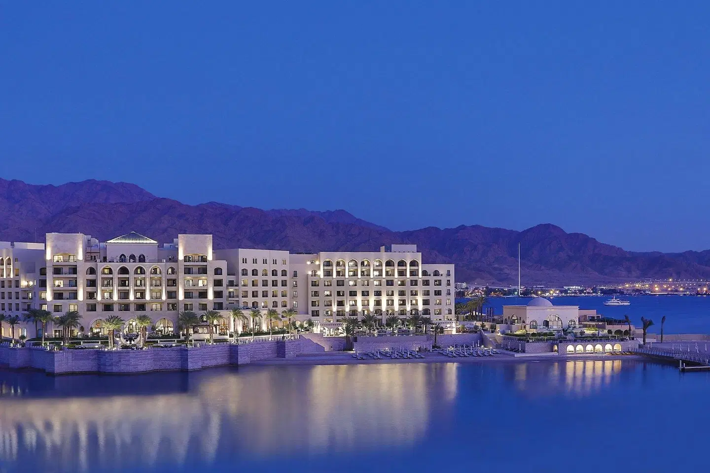 Al Manara, a Luxury Collection Hotel, Saraya Aqaba OUTDOOR_POOL