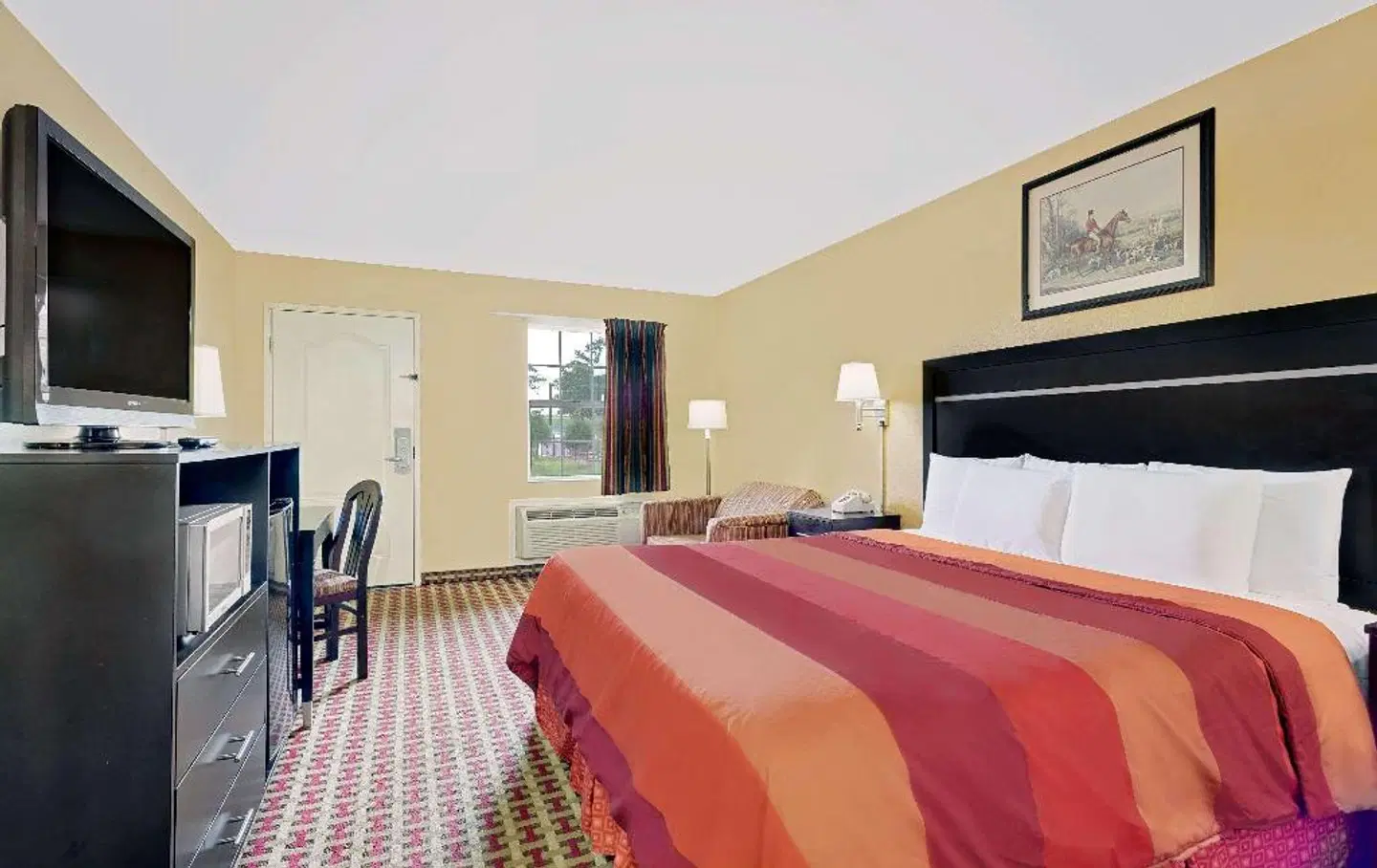 Days Inn by Wyndham Savannah ROOM_EXAMPLE