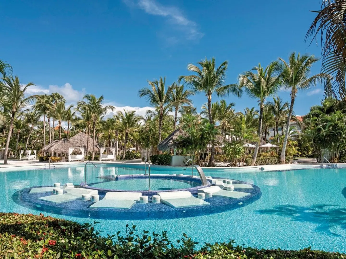 Zel Punta Cana OUTDOOR_POOL