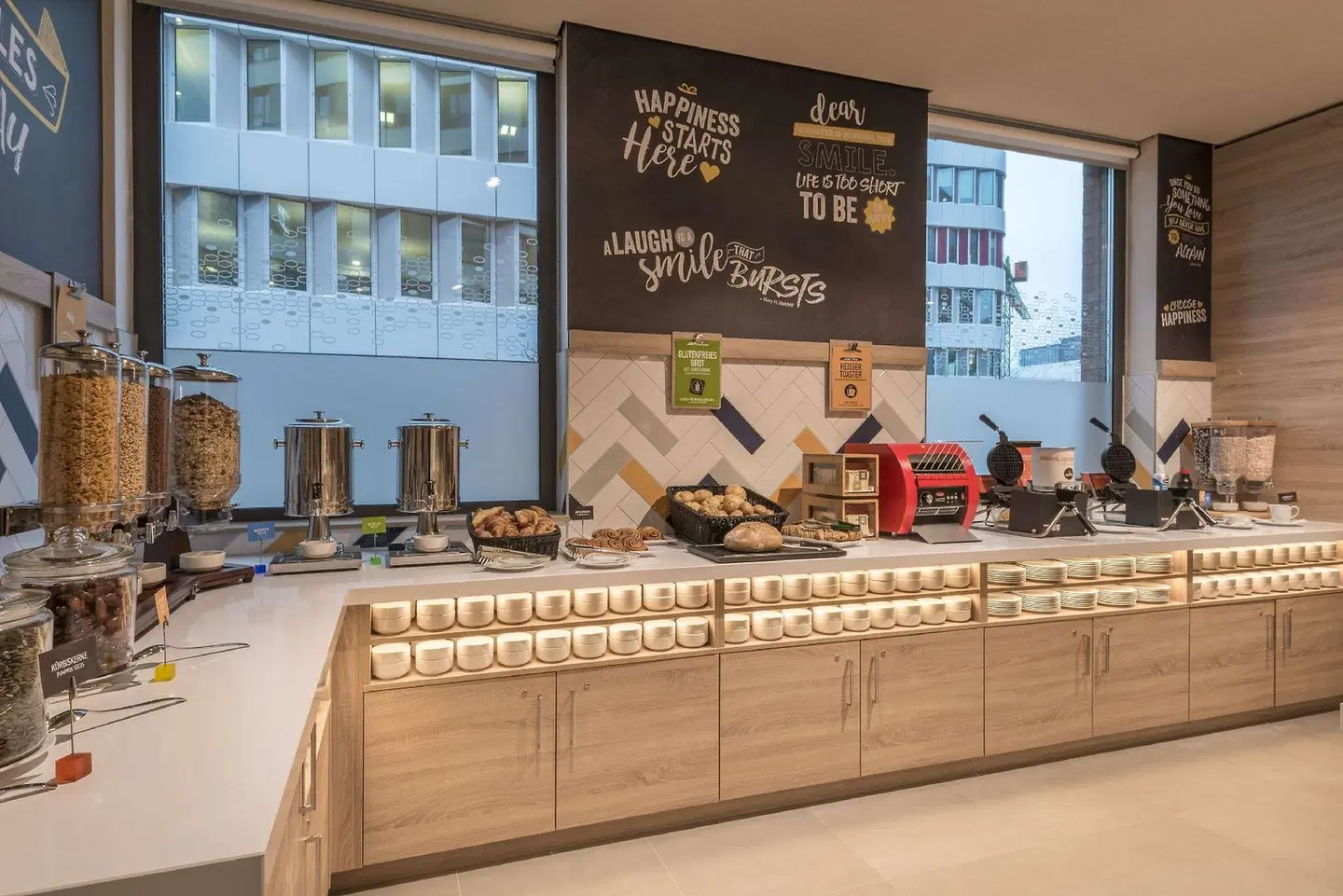 Hampton by Hilton Frankfurt Airport ROOM_EXAMPLE