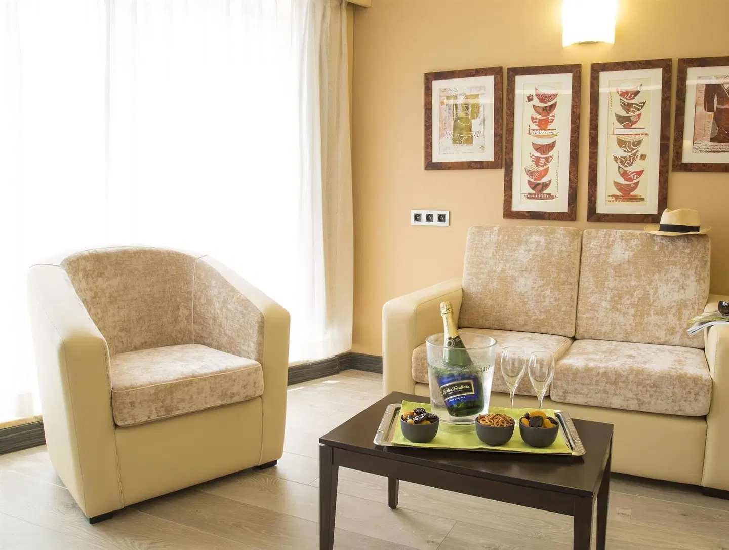 Best Western Cannes Riviera ROOM_EXAMPLE