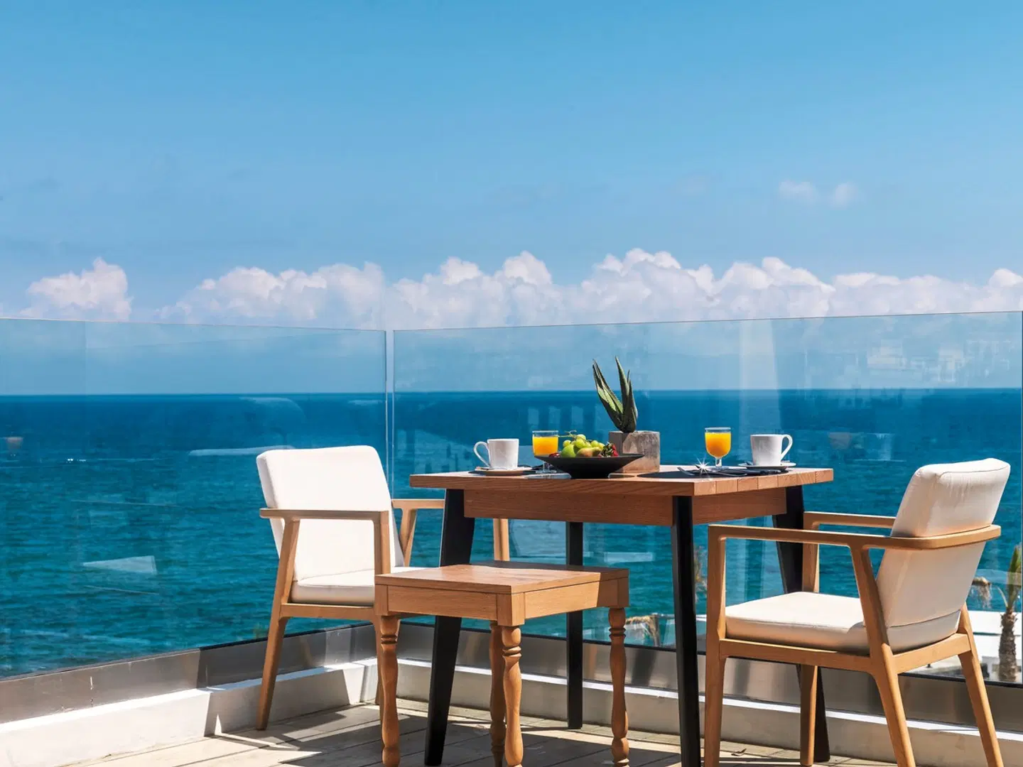 Abaton Island Resort & Spa Terrasse