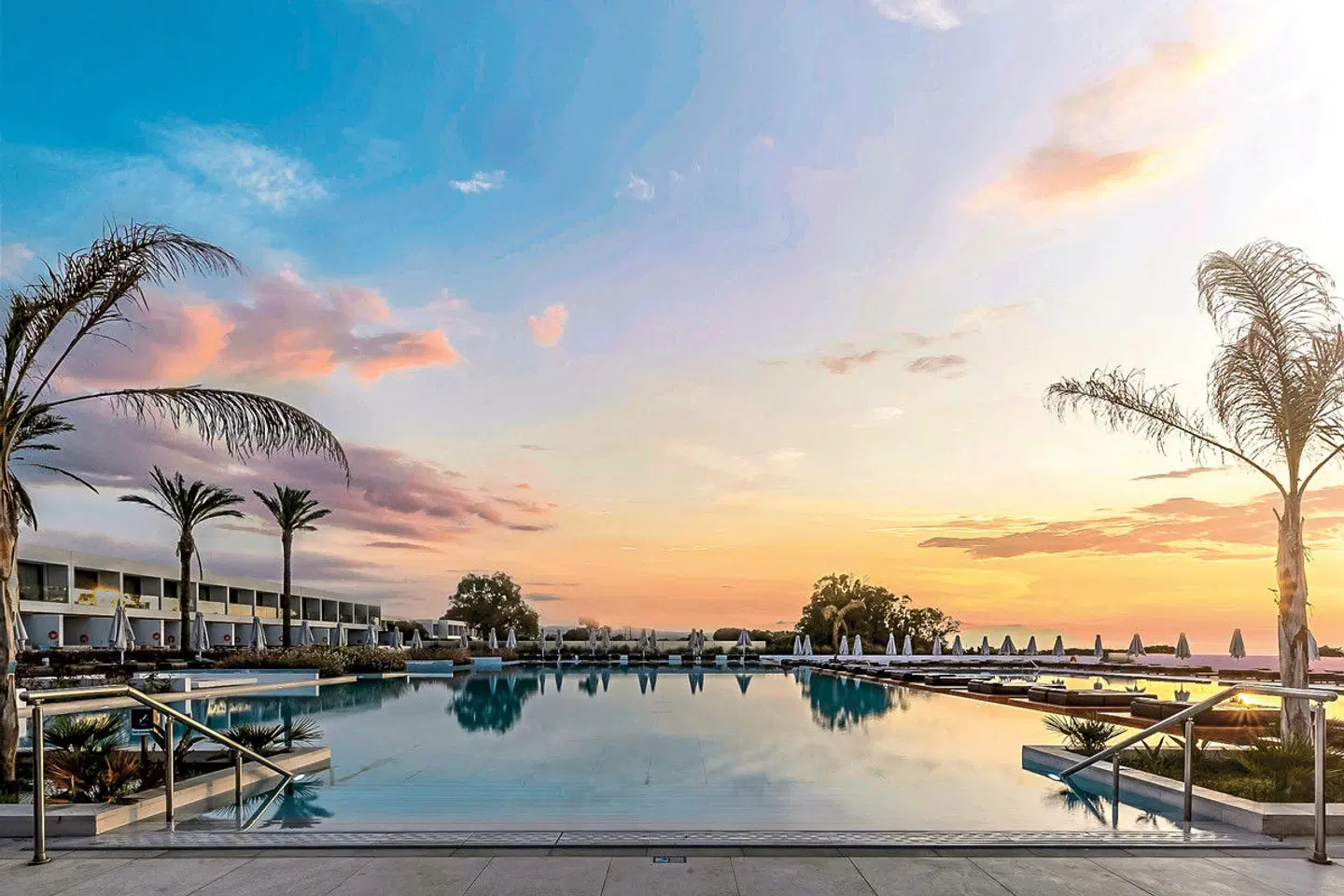 Gennadi Grand Resort OUTDOOR_POOL