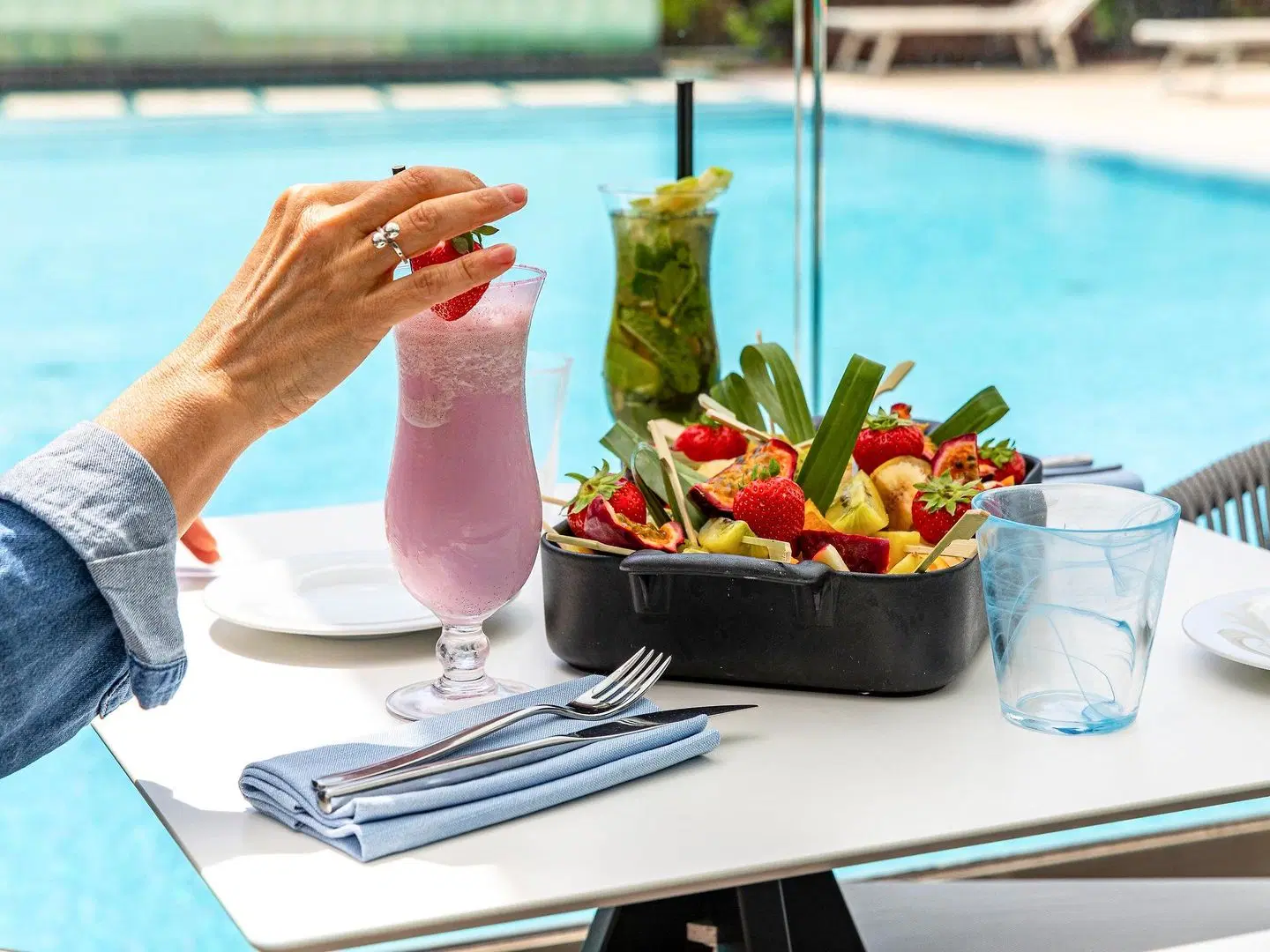 Novotel Monte Carlo Hotel PEOPLE