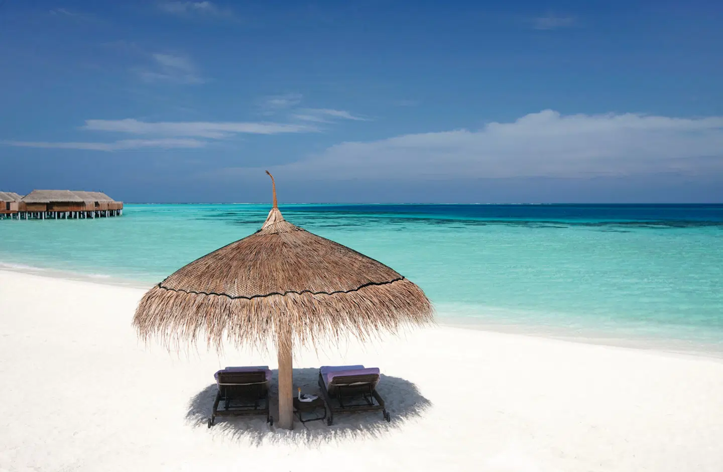 Constance Moofushi Maldives Strand