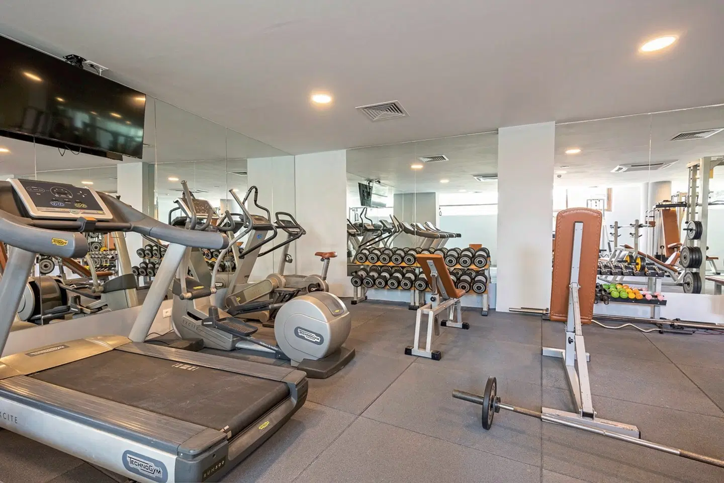 Admiral SPORTS_AND_LEISURE