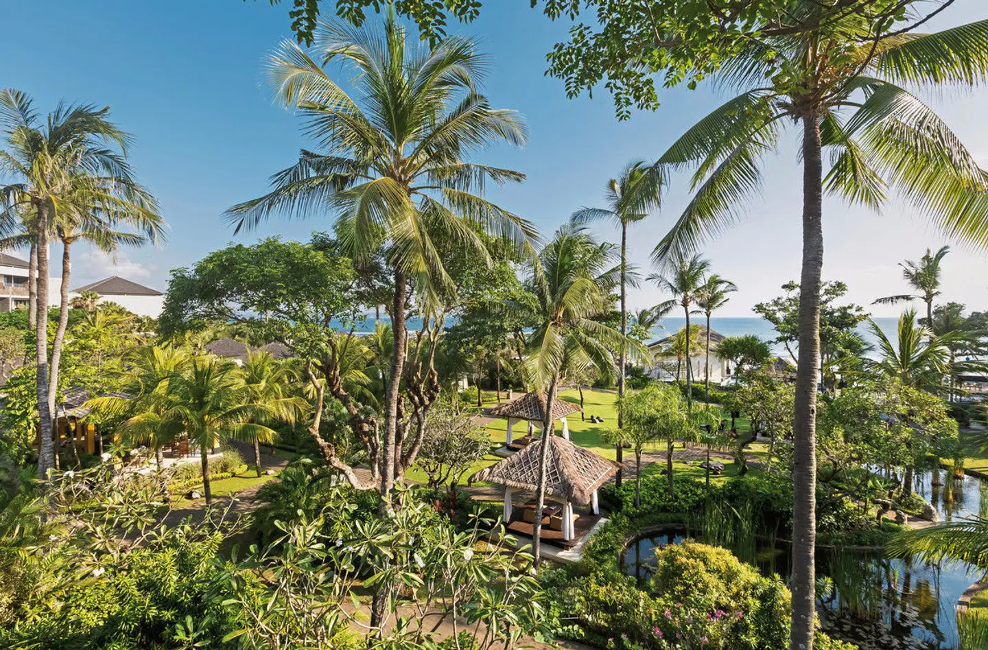 The Seminyak Beach Resort & Spa Garten