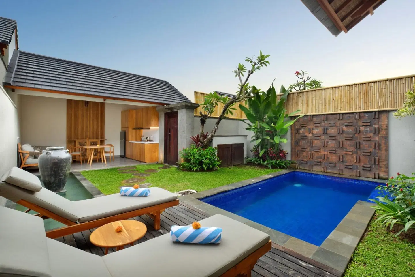 Teratai Villa Canggu by Ini Vie Hospitality Terrasse