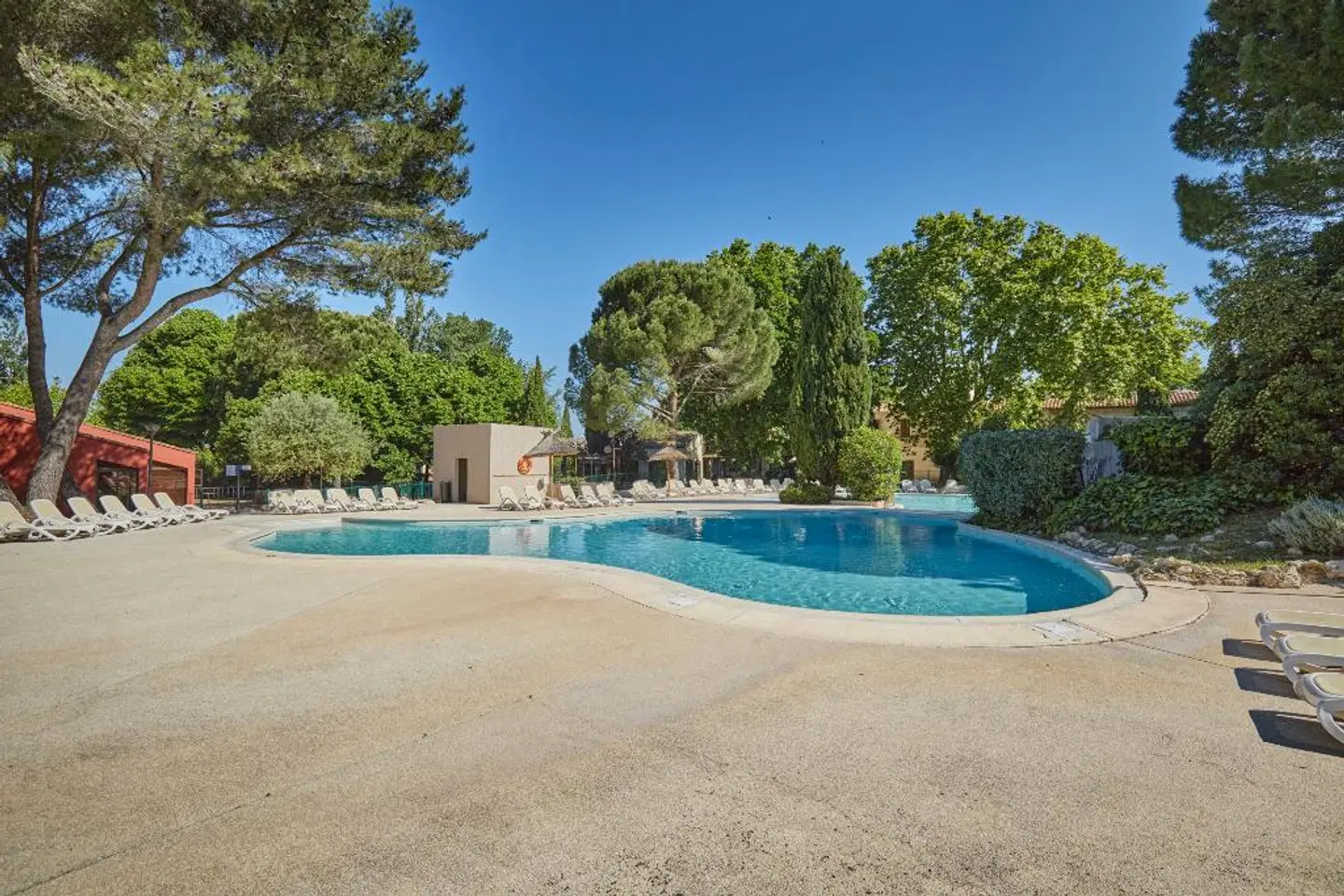 Résidence Club Odalys Les Gardians OUTDOOR_POOL