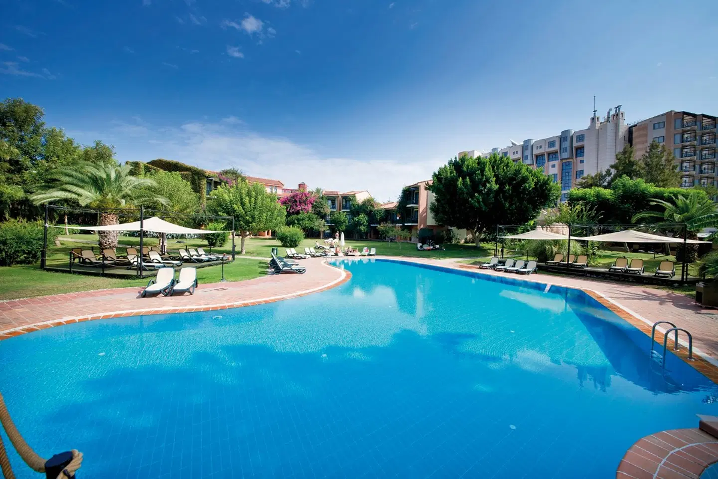 Limak Limra Hotel & Resort OUTDOOR_POOL