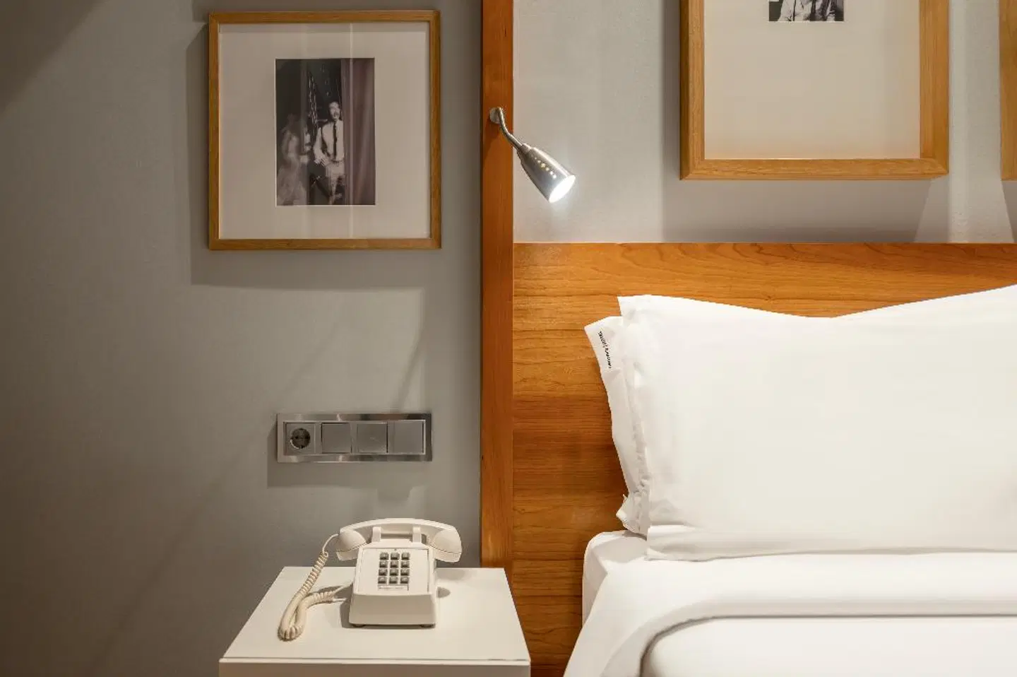 Browns Downtown Hotel ROOM_EXAMPLE