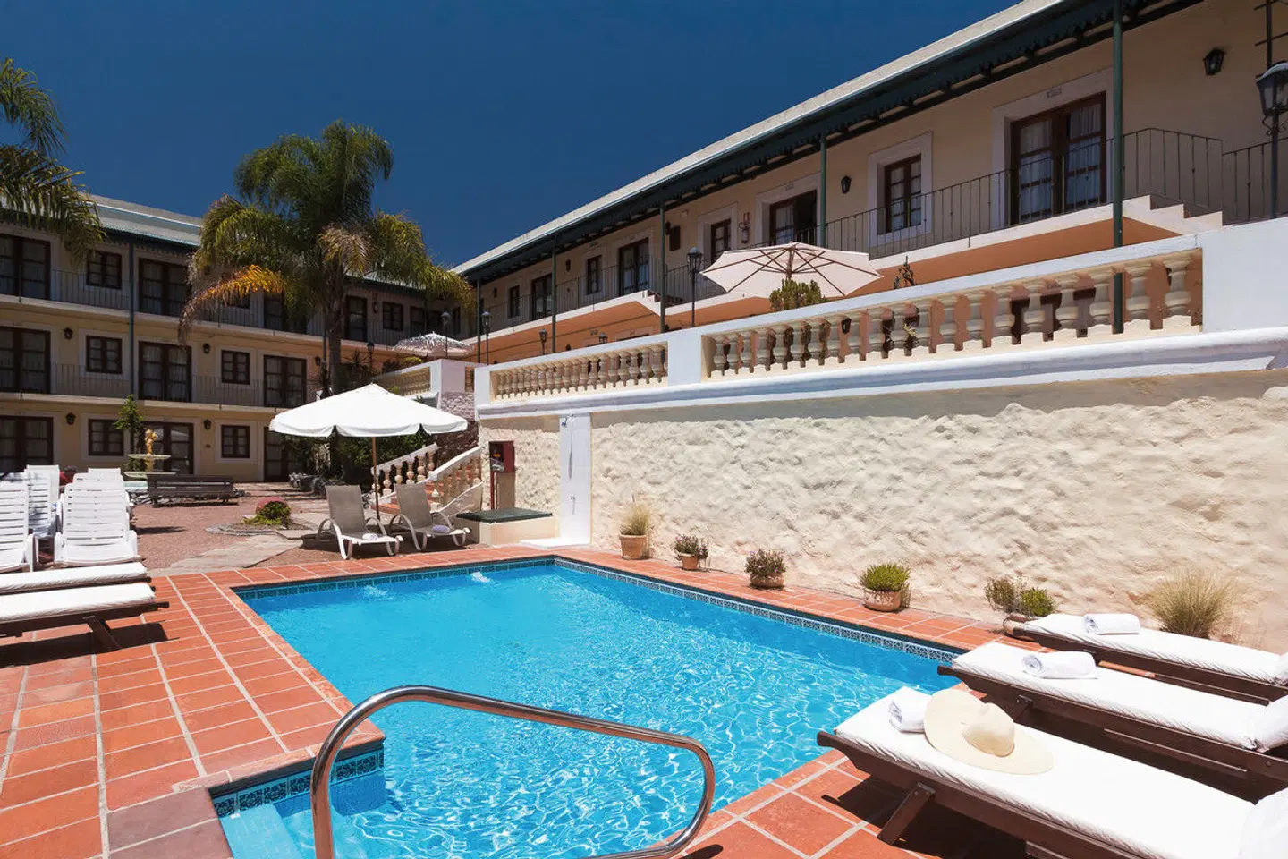 Posada Don Antonio OUTDOOR_POOL