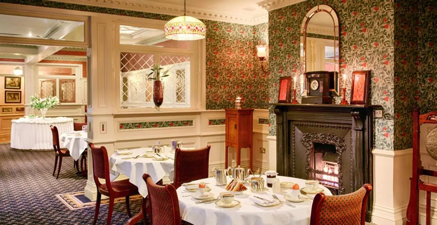 Arbutus Hotel Restaurant