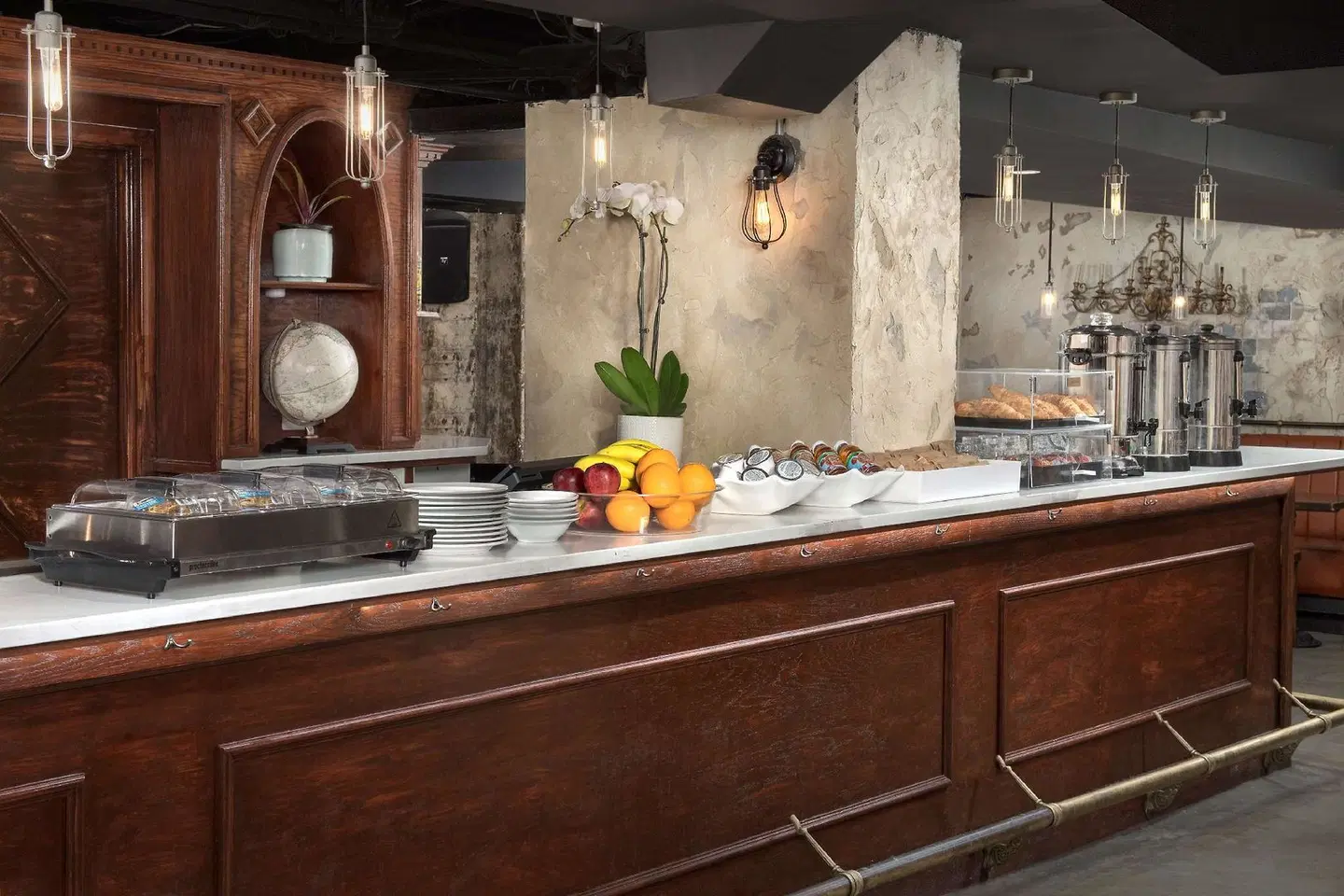 West End Washington DC, Tapestry Collection by Hilton Badezimmer