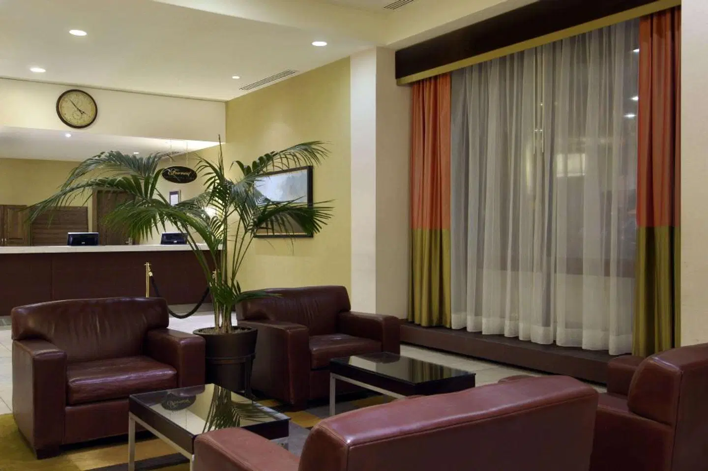 Fairmont Winnipeg LOUNGE_LOBBY