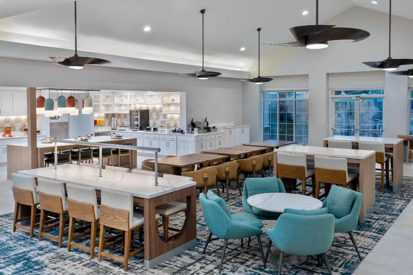 Homewood Suites by Hilton Orlando-Nearest to Univ Studios Bar