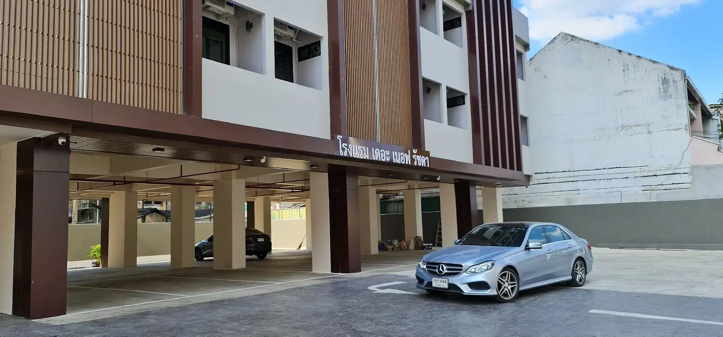 THE NEUF RATCHADA HOTEL (SHA Certified) EXTERIOR