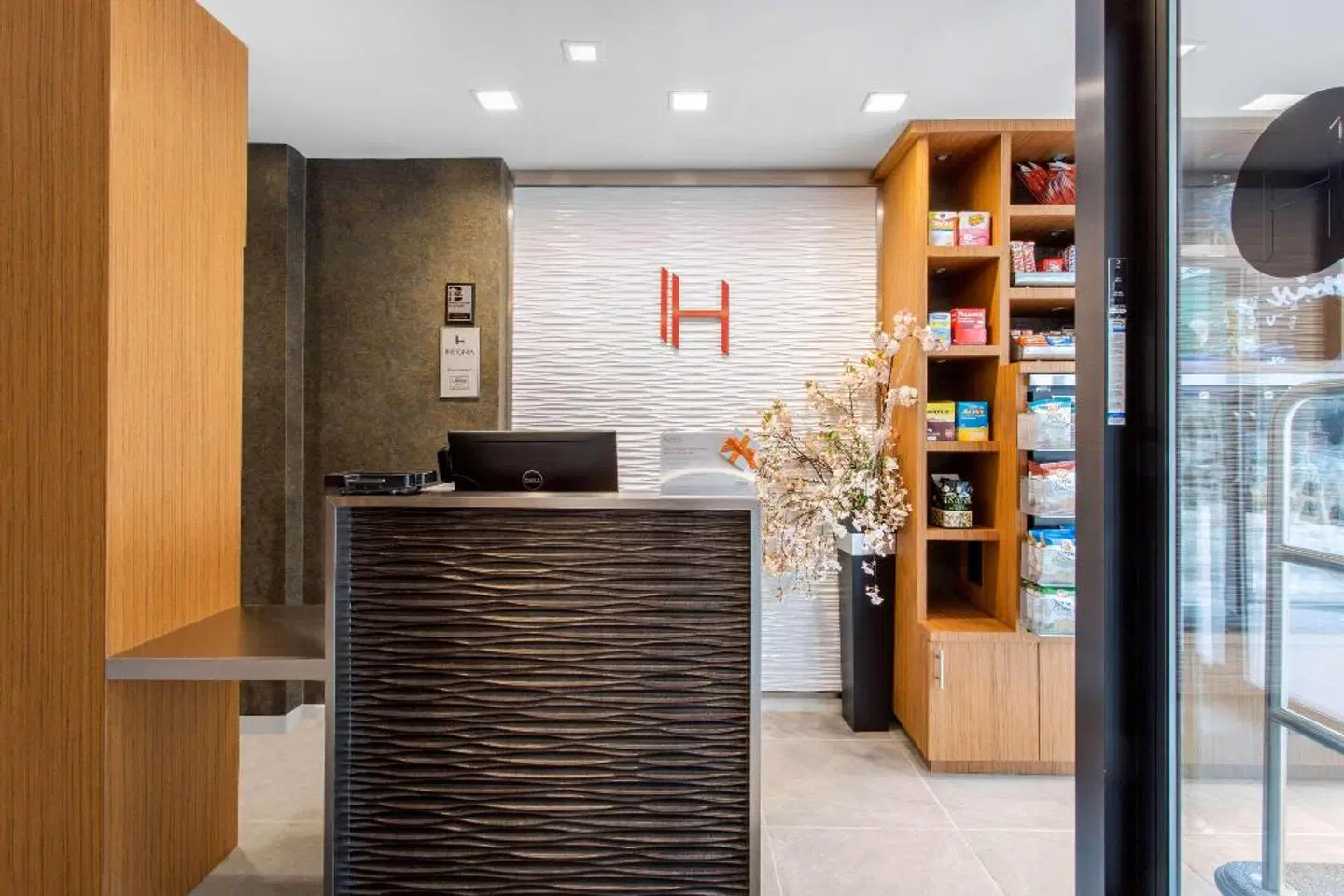 Insignia Hotel, an Ascend Hotel Collection Member HEALTH_BEAUTY